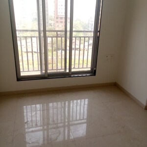 Room in 2 BHK Apartment at Gajanan Heights Goregaon West, Goregaon West – for Rent