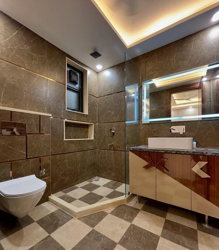 Attached Bathroom, bp-homes 4 Bedroom 350 Sq.Yd. Builder Floor In Sector 85 Faridabad 9321728