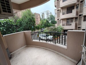 3 BHK Builder Floor For Rent in Auram Floor, South City 2