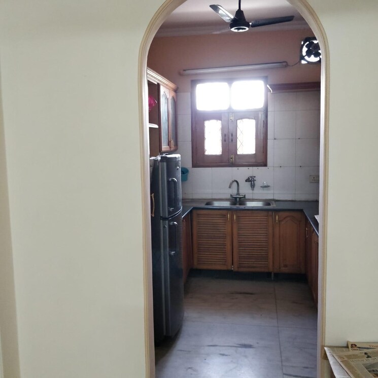 Kitchen, lajpat nagar 2 Bedroom 900 Sq.Ft. Builder Floor In Lajpat Nagar Delhi 9321751