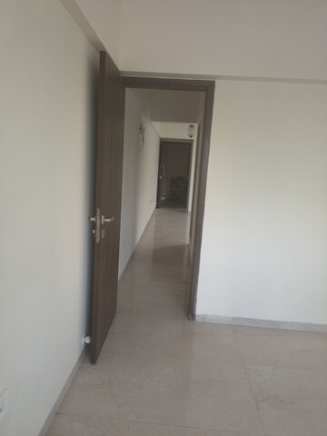 Furnished Amenities in 1 BHK Apartment at Pestom Sagar Colony, Chembur – for Rent