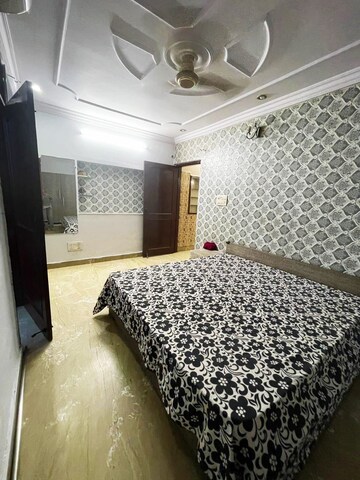 Bedroom in 2 BHK Builder Floor at Lajpat Nagar – for Rent
