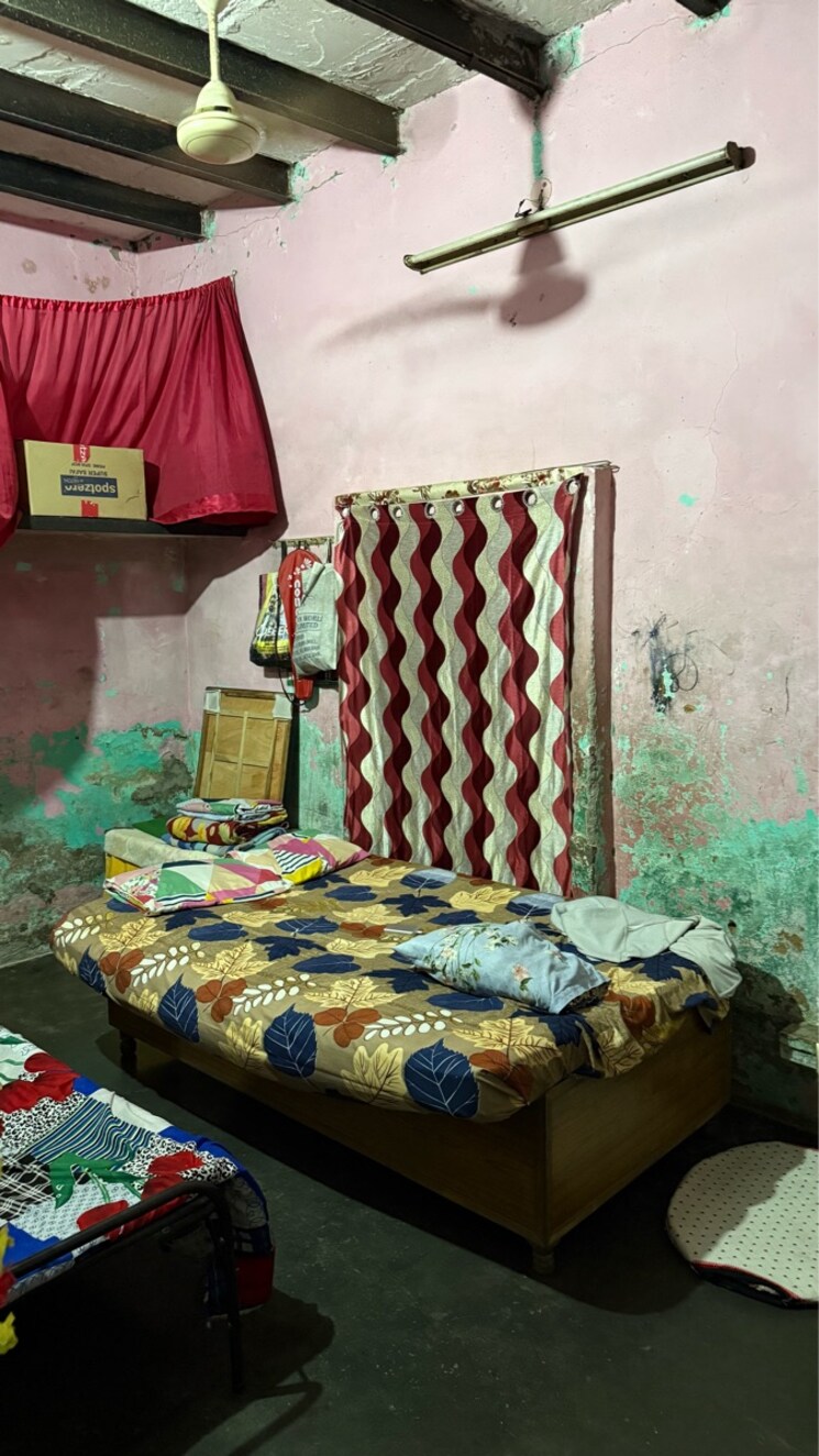 Bedroom, rajokri 3.5 Bedroom 902 Sq.Ft. Independent House In Rajokri Delhi 9153920