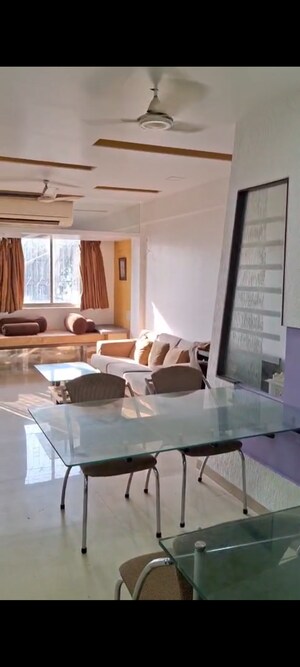 Master Bedroom in 2 BHK Apartment at Swastik Park, Chembur – for Rent