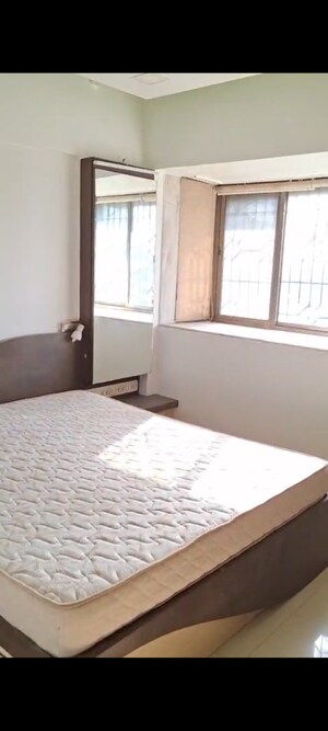 Bedroom in 2 BHK Apartment at Swastik Park, Chembur – for Rent