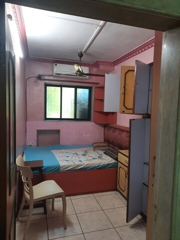Bedroom in 1 BHK Apartment at Jyoti Complex, Goregaon East – for Rent