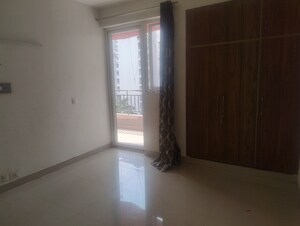Room in 3 BHK Apartment at Anant Raj Maceo, Sector 91 – for Rent