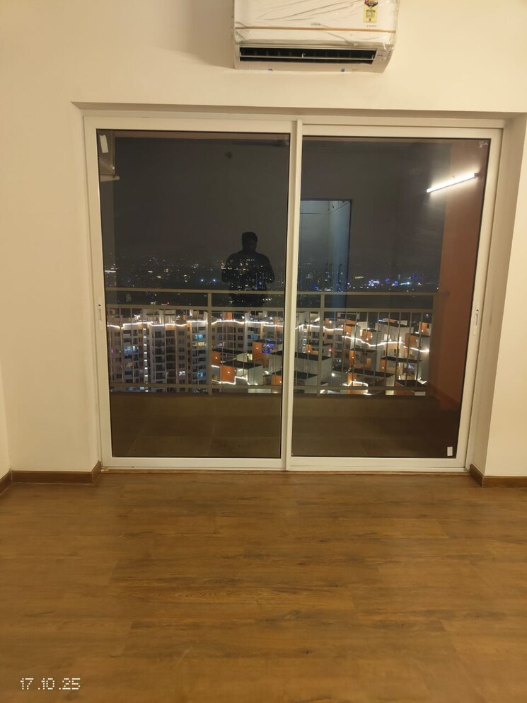 Room, shapoorji-pallonji-joyville-gurgaon 3 Bedroom 1852 Sq.Ft. Apartment In Sector 102 Gurgaon 9321791