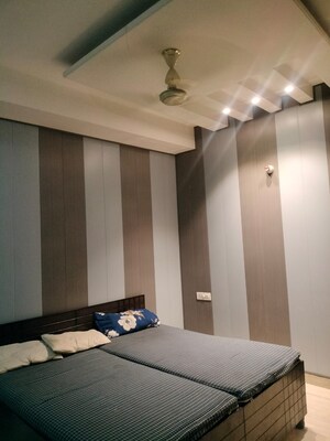 Bedroom in 3 BHK Apartment at Sunshine Enclave, Vip Road – for Rent