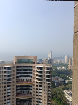 2 BHK Apartment – Exterior View View at Worli - for Rent