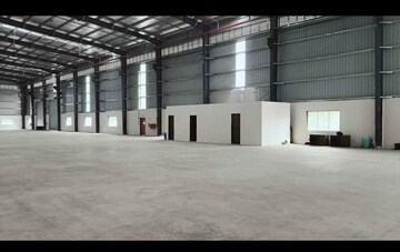 Room in  Warehouse at Thane West – for Rent