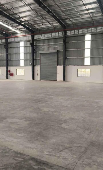 Room in  Warehouse at Thane West – for Rent