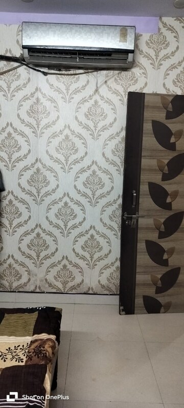 Bathroom in 1.5 BHK Builder Floor at Mayur Vihar – for Rent