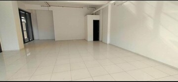  Showroom For Rent in Rosa Manhattan, Ghodbunder Road
