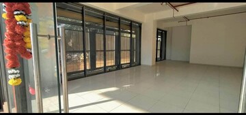Room in  Showroom at Rosa Manhattan, Ghodbunder Road – for Rent
