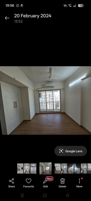Room in 4 BHK Apartment at Dheeraj Insignia, Bandra East – for Rent