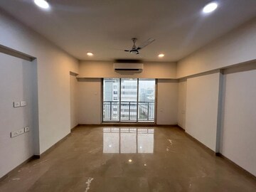 5 BHK Apartment For Rent in Dheeraj Insignia, Bandra East