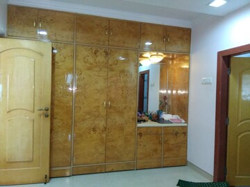 Bedroom in 3 BHK Apartment at Panorama Tower, Andheri West – for Sale