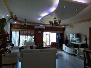 Living Room in 3 BHK Apartment at Panorama Tower, Andheri West – for Sale