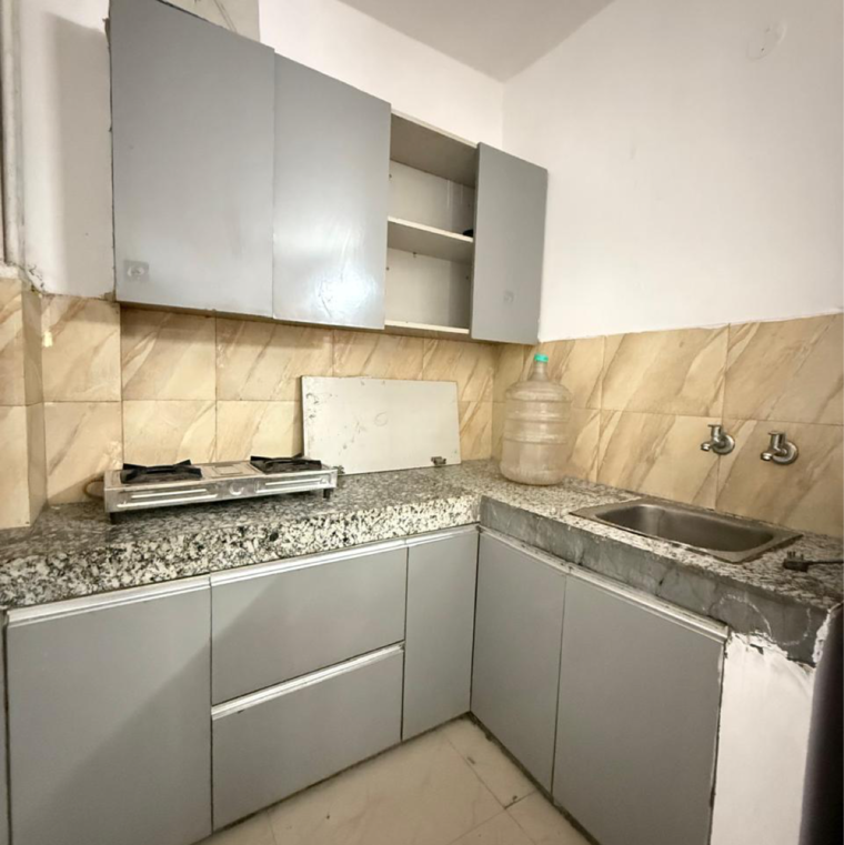 Kitchen, saket 1 RK 400 Sq.Ft. Builder Floor In Saket Delhi 9321973