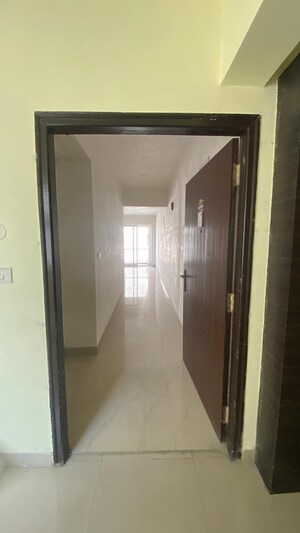 Building Lobby in 3 BHK Apartment at Salarpuria Silveroak Estate, Rajarhat – for Sale