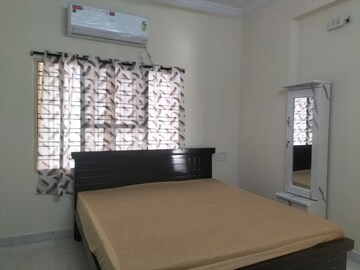 Bedroom in 3 BHK Builder Floor at Madhapur – for Rent