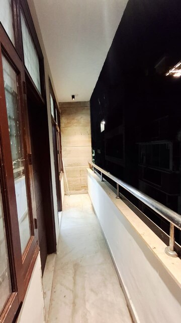 Balcony in 1 BHK Builder Floor at Maidan Garhi – for Rent