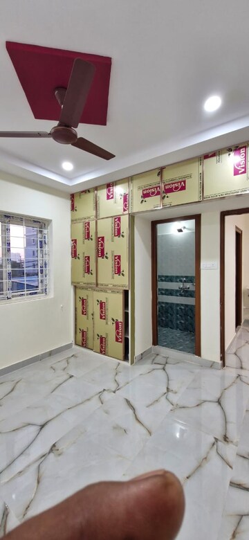 Living Room in 2 BHK Builder Floor at Kondapur – for Rent