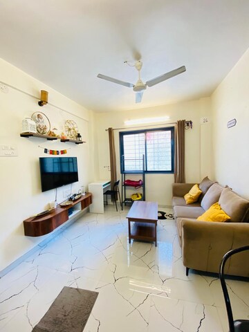 Master Bedroom in 1 BHK Apartment at Saroj Apartment Karve Nagar, Karve Nagar – for Rent