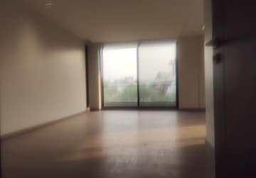 Room in 4 BHK Builder Floor at South Extension ii – for Sale