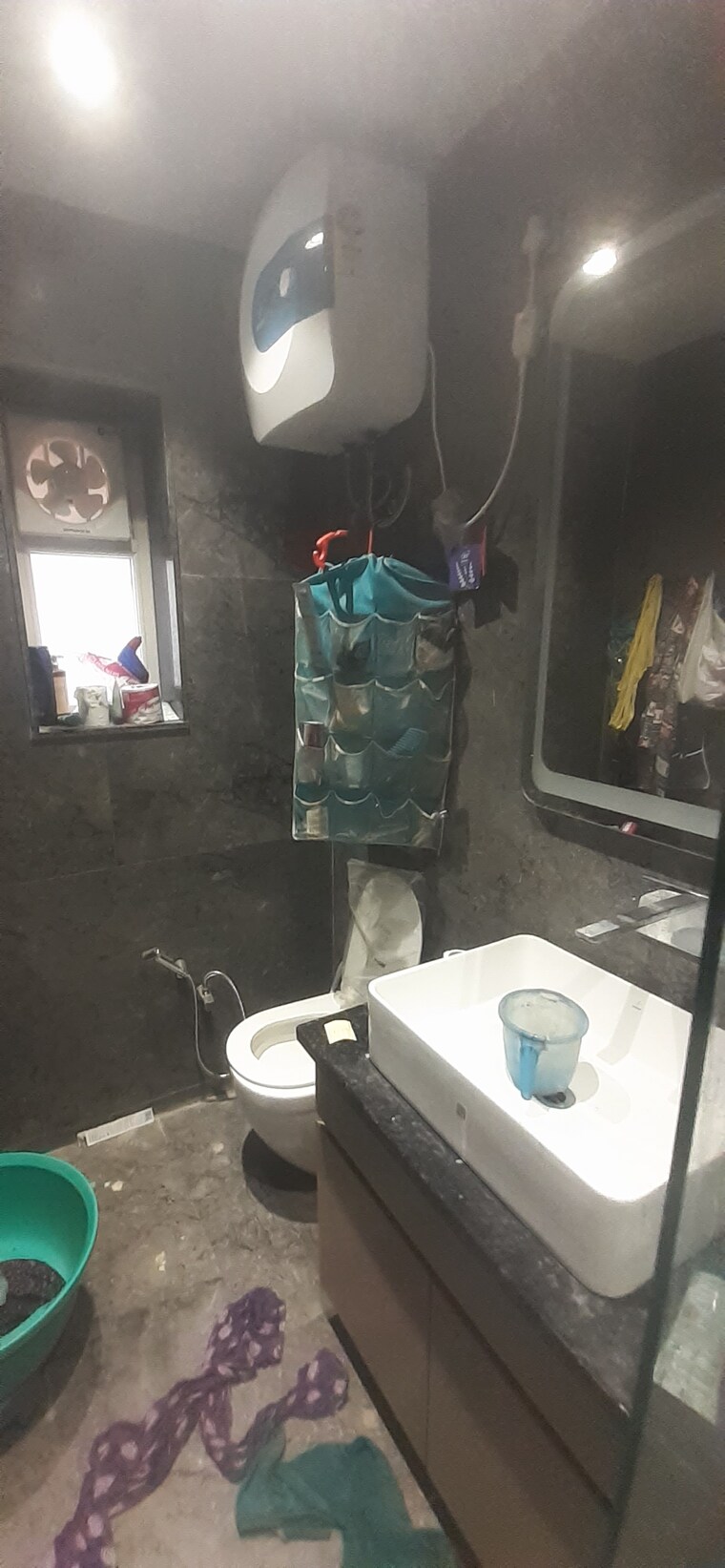 Attached Bathroom, vasant kunj 2 Bedroom 1100 Sq.Ft. Apartment In Vasant Kunj Delhi 9322010