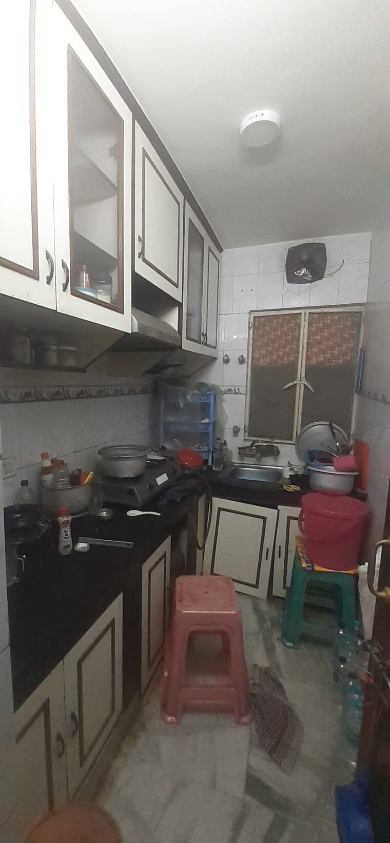 Kitchen/pantry, vasant kunj 2 Bedroom 1100 Sq.Ft. Apartment In Vasant Kunj Delhi 9322010
