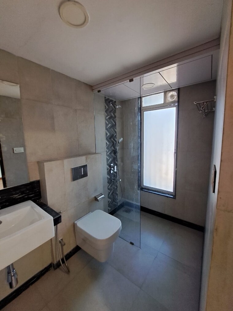 Living Room, dheeraj-insignia 3.5 Bedroom 1380 Sq.Ft. Apartment In Bandra East Mumbai 9322025