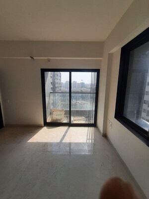 Room in 3 BHK Apartment at Bhat – for Rent