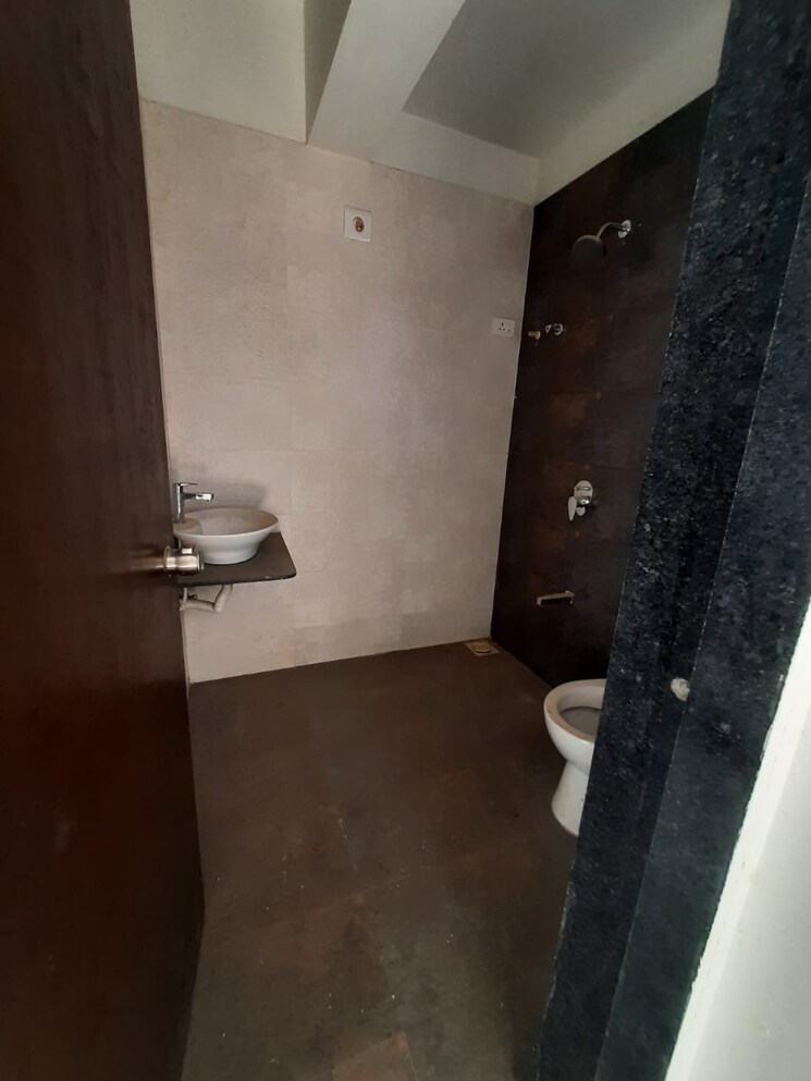 Bathroom, bhat 3 Bedroom 1710 Sq.Ft. Apartment In Bhat Ahmedabad 9322033