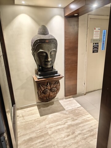 Furnished Amenities in 4 BHK Apartment at Imperial Heights Goregaon West, Goregaon West – for Sale