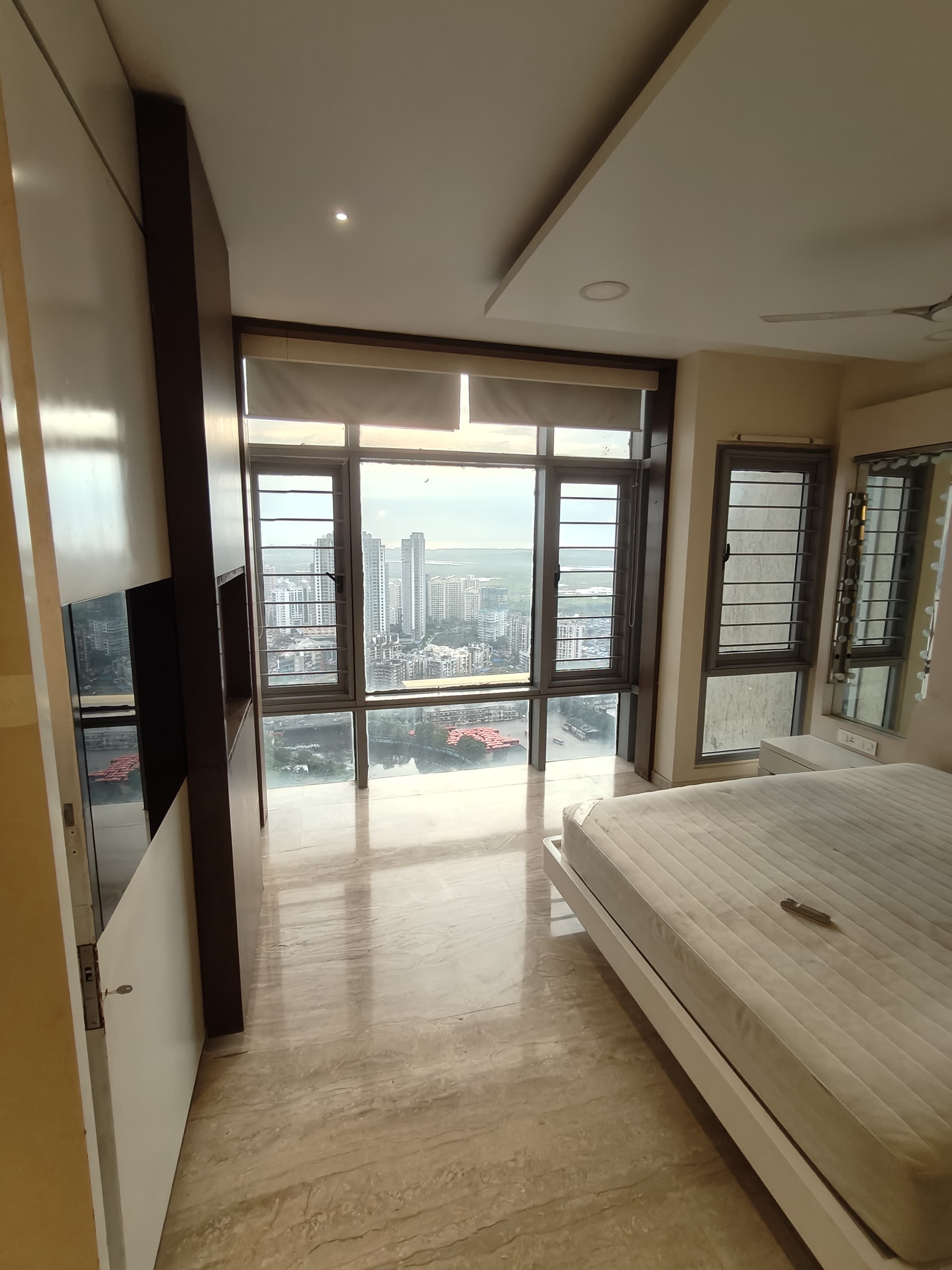 4 BHK + Pooja Room Apartment For Sale in Imperial Heights Goregaon West