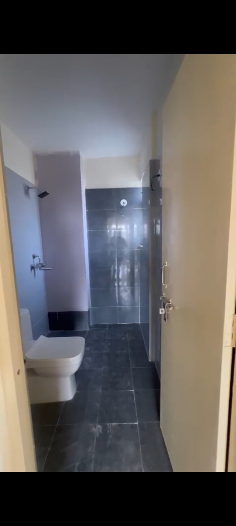 Bathroom, gls-arawali-homes-phase-2 3 Bedroom 745 Sq.Ft. Apartment In Sohna Sector 4 Gurgaon 9322041