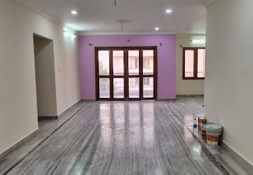 Room in 2 BHK Builder Floor at Kondapur – for Rent
