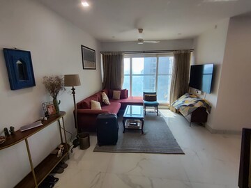 Living Room in 2 BHK Apartment at Andheri West – for Rent