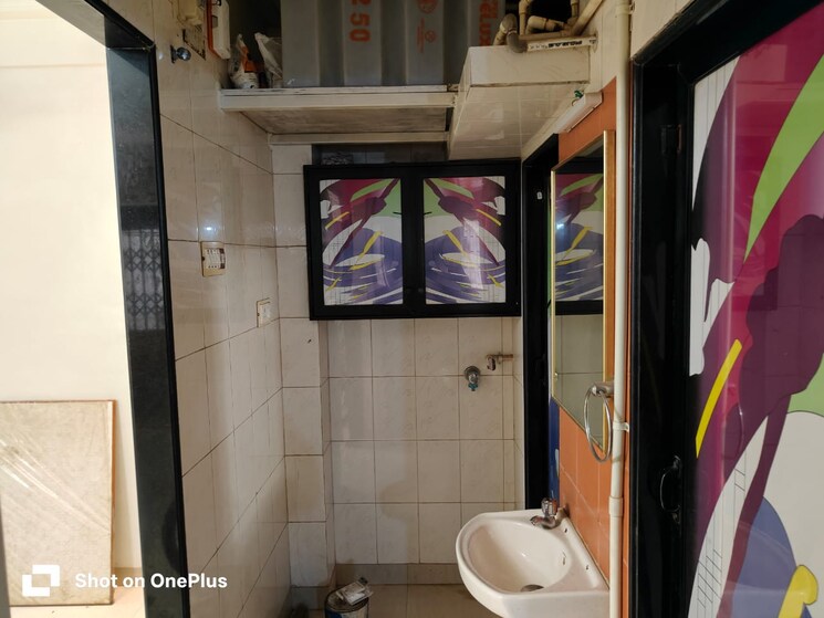 Bathroom, andheri east 1 Bedroom 500 Sq.Ft. Apartment In Andheri East Mumbai 9322095