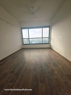 2 BHK Apartment For Sale in Borivali West