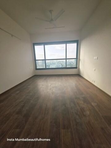 2 BHK Apartment For Sale in Borivali West