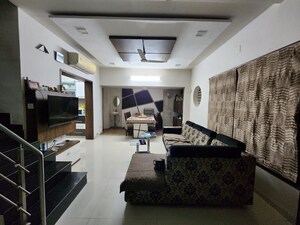 Team Area in 4 BHK Villa at Hebatpur – for Rent