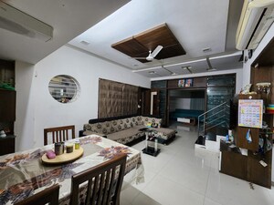 Team Area in 4 BHK Villa at Hebatpur – for Rent