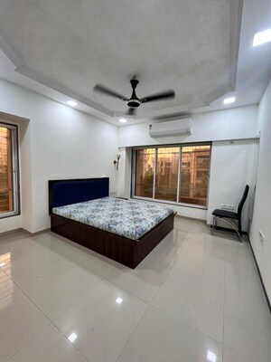 Living Room in 2 BHK Apartment at Andheri West – for Rent