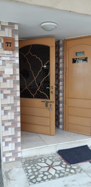 Staircase in 4 BHK Villa at Memnagar – for Rent