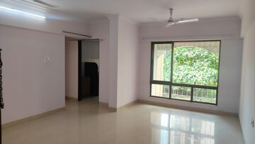 Room in 2 BHK Apartment at Andheri West – for Rent