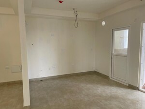 Room in 2 BHK Apartment at Candeur 40, Miyapur – for Sale