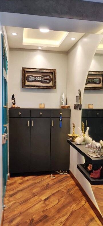 Furnished Amenities in 3 BHK Apartment at RNA NG Eclat, Andheri West – for Rent